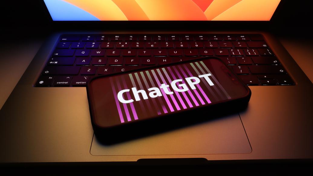 经济日报刊文：ChatGPT能带来新产业革命吗