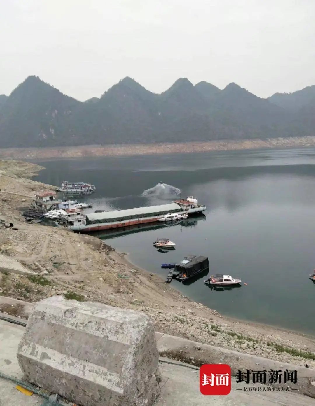 打捞现场(受访者供图)