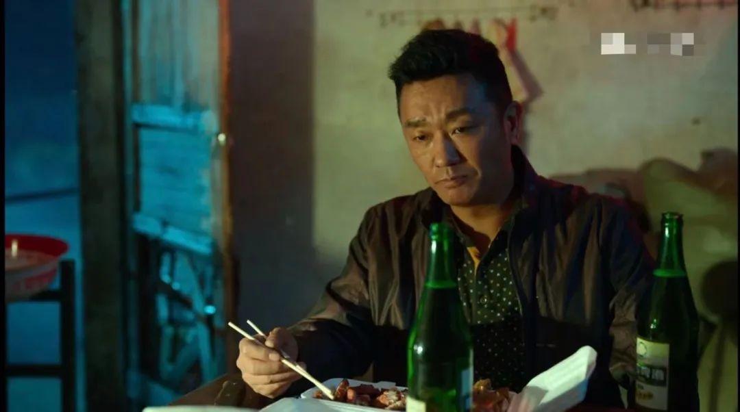 《狂飙》涉毒演员镜头已全部删除，毒贩“钟阿四”扮演者曾因吸毒被抓