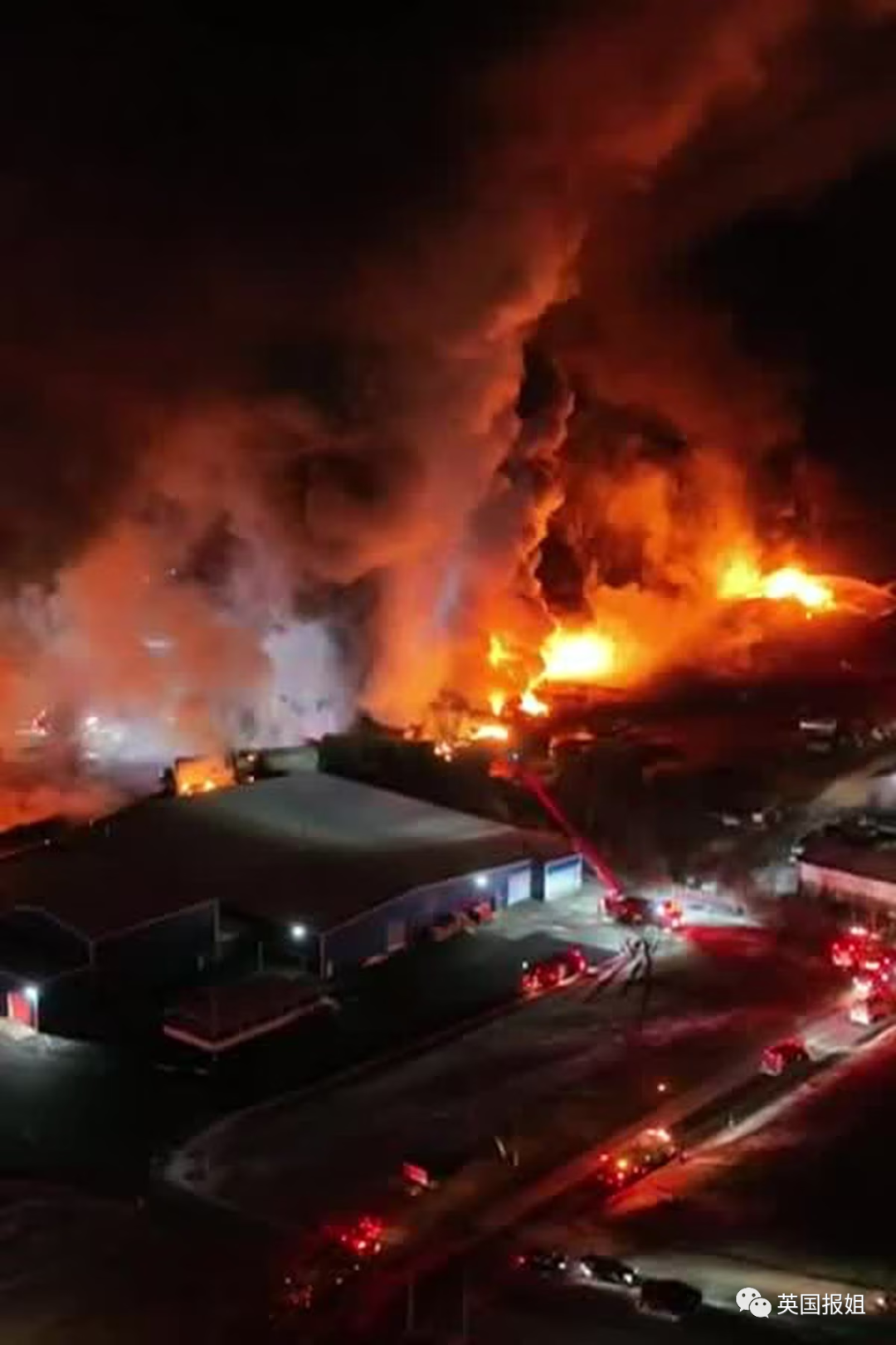 美国“致命火车”脱轨爆炸！剧毒蘑菇云笼罩，大量动物死亡，官方却叫回民众：这里很安全休闲区蓝鸢梦想 - Www.slyday.coM