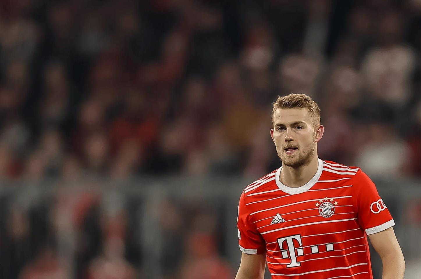 德利赫特:感谢滕哈格和尤文3位主帅,愿当后防领袖并