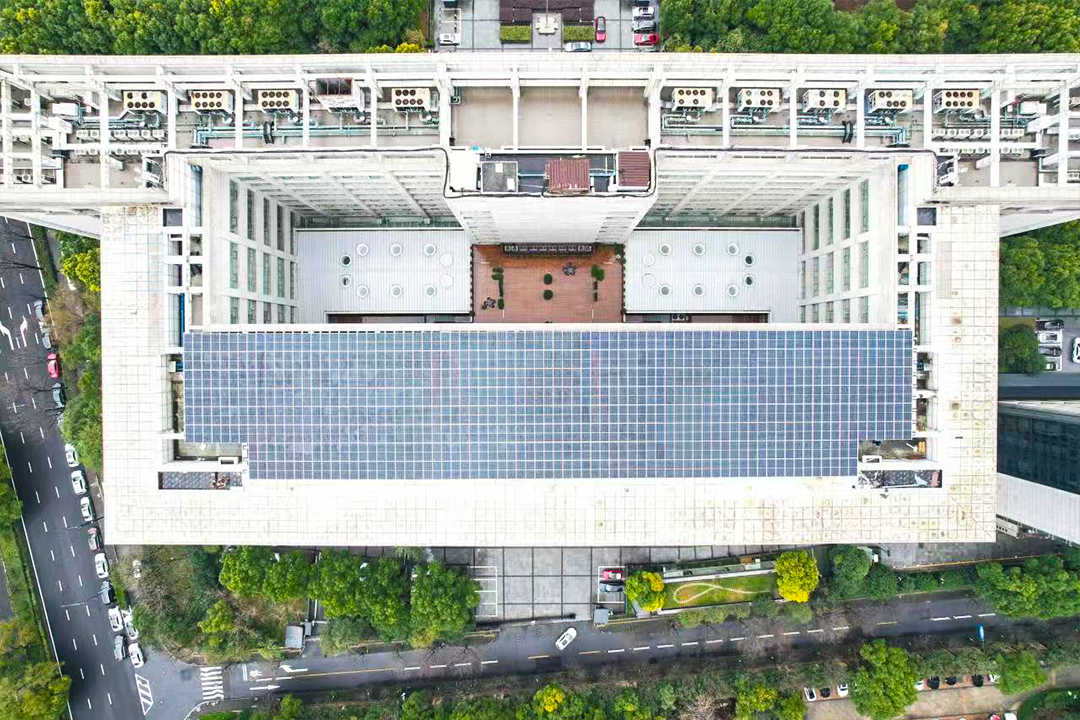 杭州市中级人民法院屋顶分布式光伏发电项目实景图