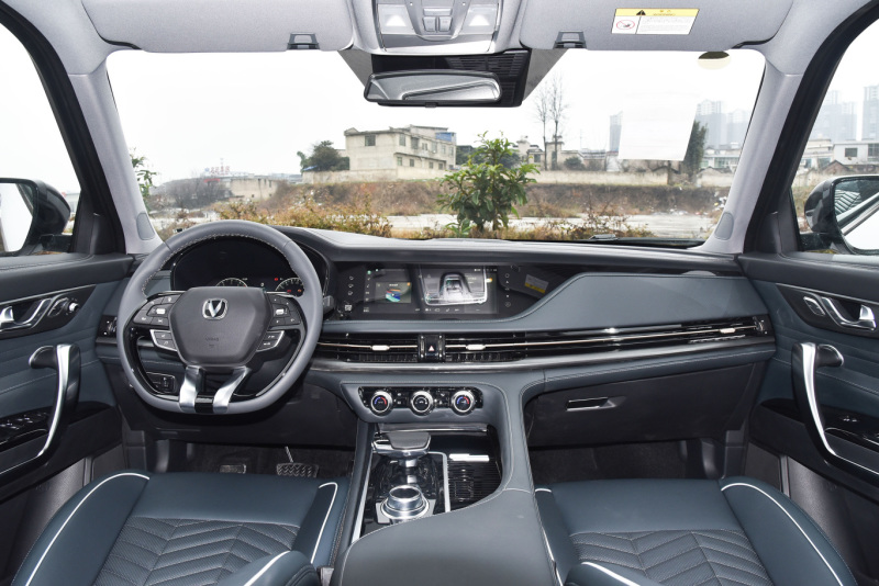 长安cs95plus将于今日上市造型设计更霸气