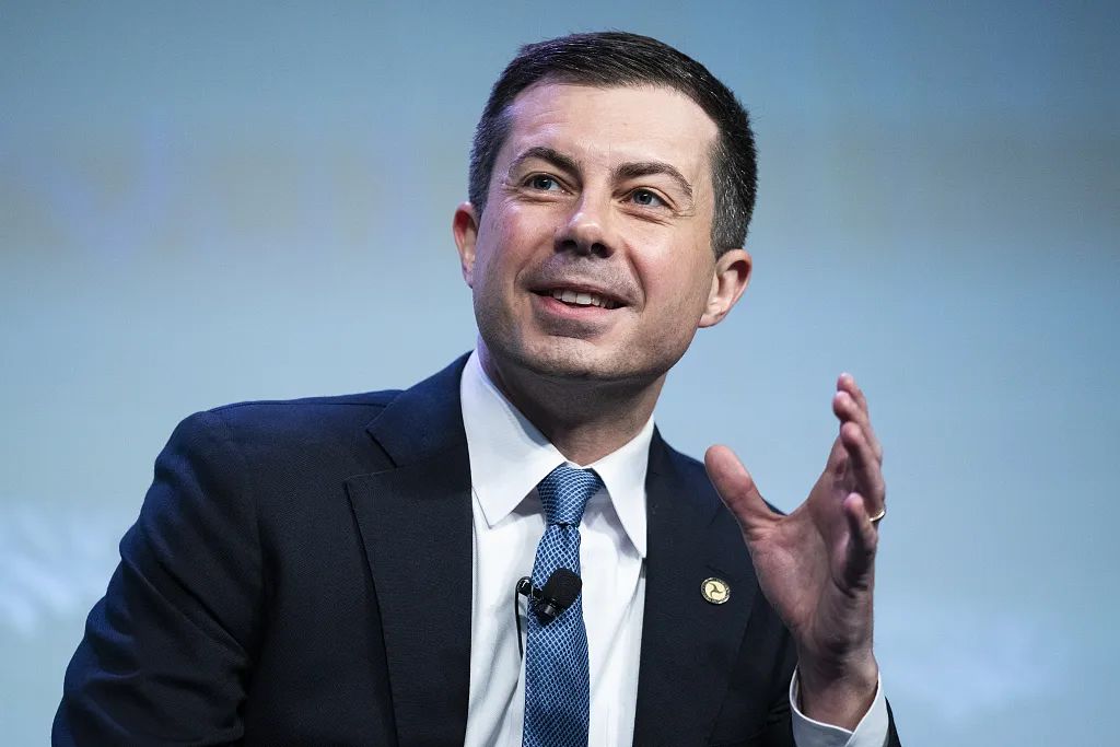 美国交通部长布蒂吉格 资料图