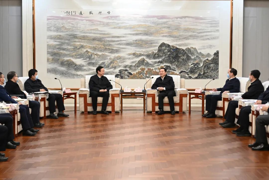 郝鹏李乐成会见国家烟草专卖局局长张建民一行