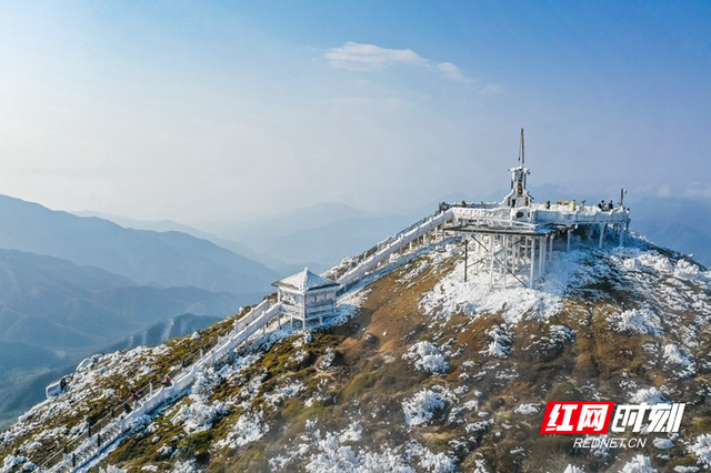 红网时刻新闻2月16日讯(通讯员 彭华)2月16日,永州市蓝山县云冰山景区
