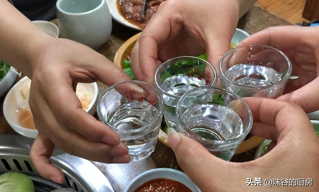 “禁酒令”来袭，白酒市场集体动荡，高价酒的好日子到头了？