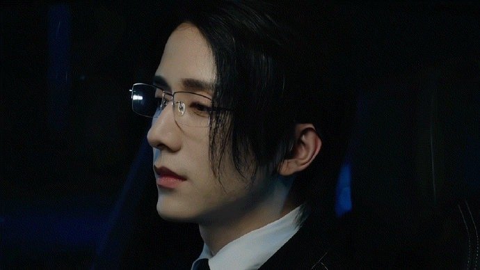 《光渊》开播了！张新成演的裴溯好带感啊！半框眼镜配西装！|张新成|光渊|眼镜_新浪新闻