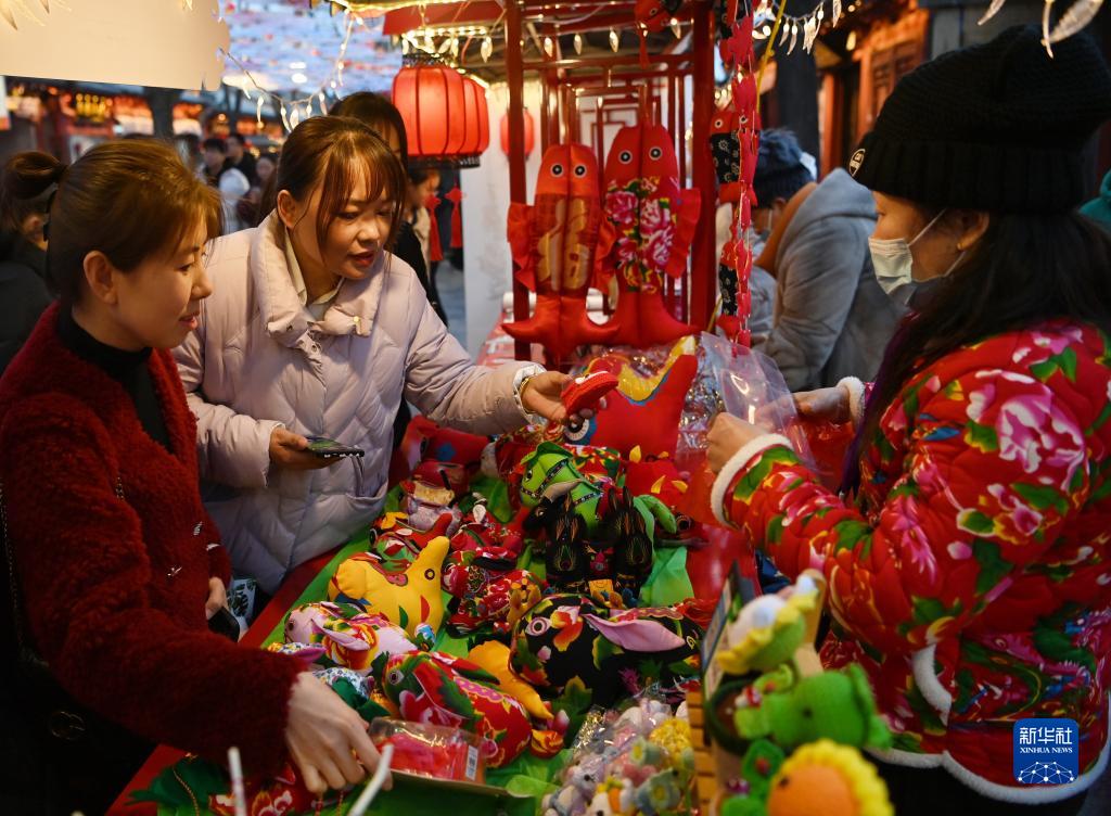 互联网非遗创新案例 年轻人如何爱上非遗传承