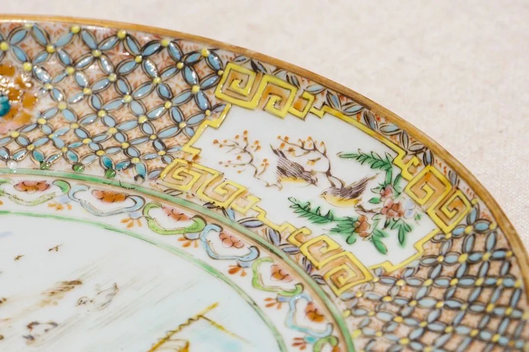 品珍|广彩人物纹盘