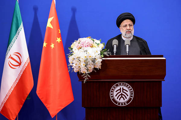 图源:视觉中国观察者网:与中东的交往中,中伊关系也会受到中国与沙特