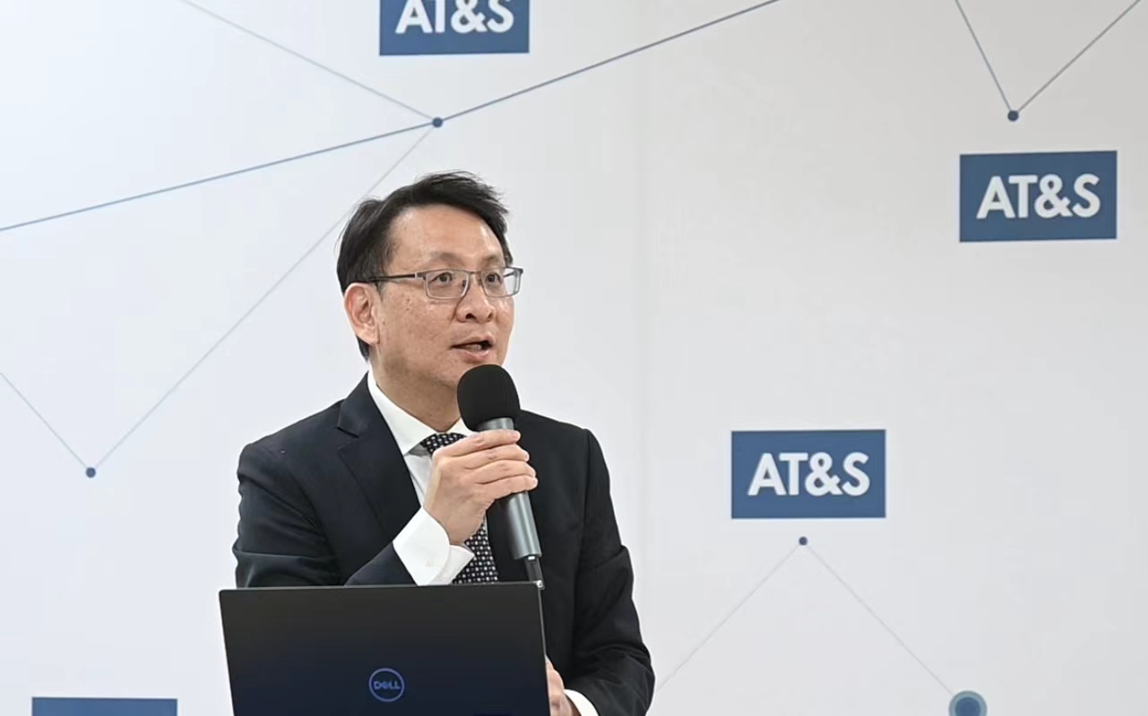 潘正锵接受采访 澎湃新闻记者 张呈君 摄