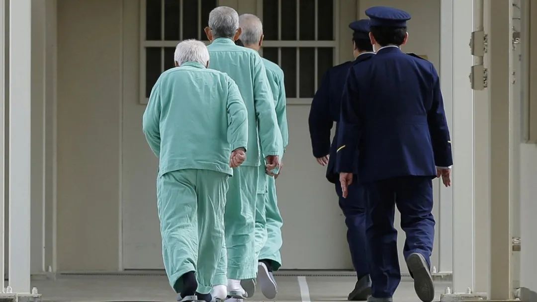 日本老年服刑人员