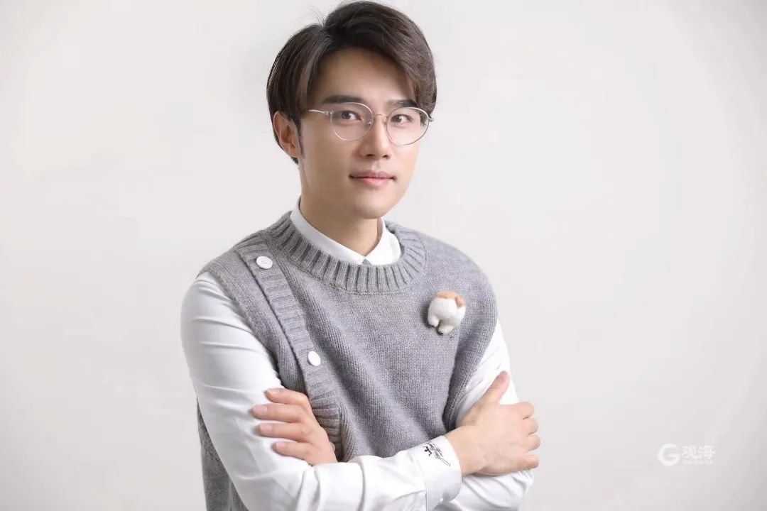 安阳来,踢蹬,扎古……听赵厂长鲁汉阿萌讲青岛话的魅力|青岛方言_新浪