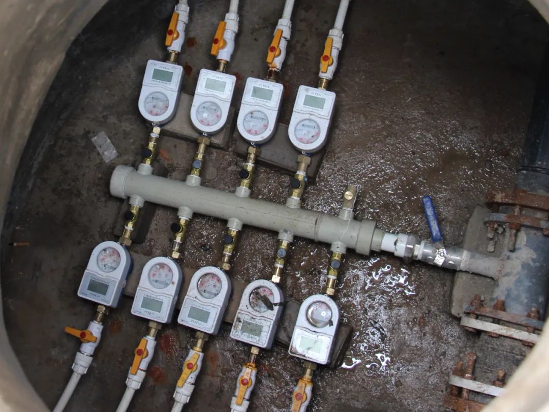 固原市彭阳县的农村地区安装了智能水表