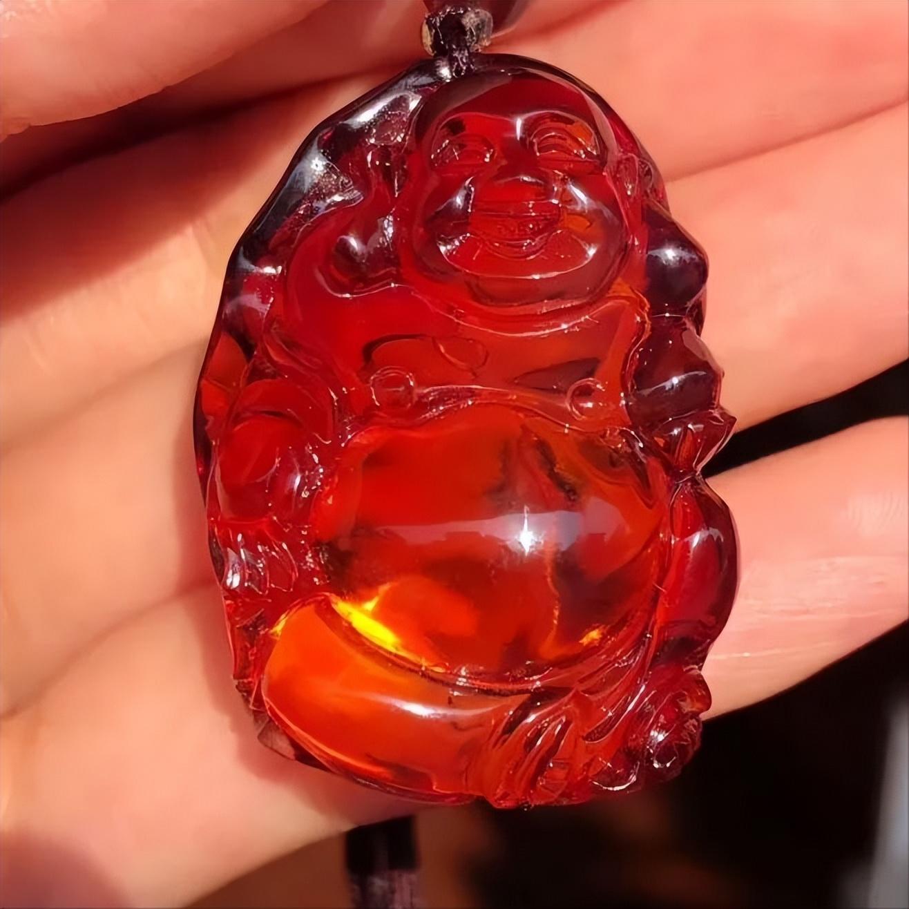 为什么纯天然血珀特别稀有它是如何形成的