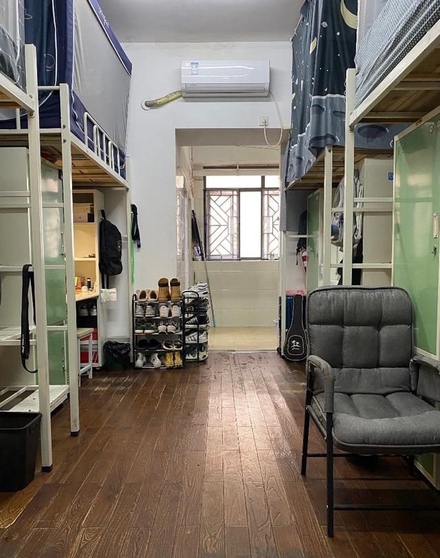 让人难以相信:武汉学院的这个男生宿舍,3年就像新的一样!