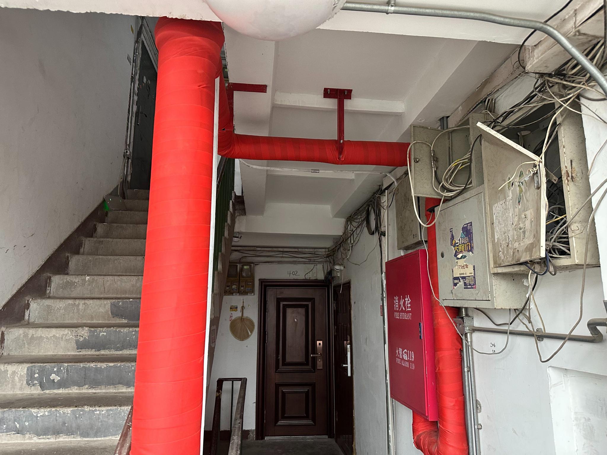 北京一居民楼消防管道频繁跑水,改造后246户居民踏实了|消防|北京市