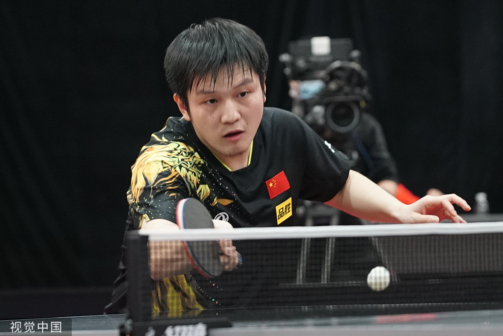 “龍胖大戰”巔峰對決！馬龍3-0樊振東，直通德班世乒賽 - 新浪香港