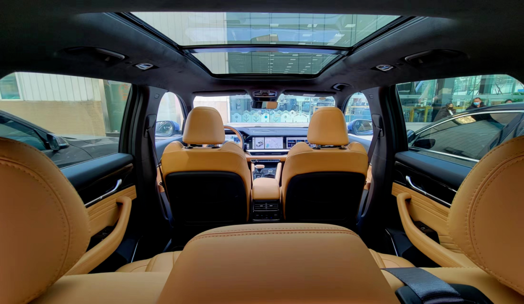 20万还看CR-V？省油+智能，这3款适合家用