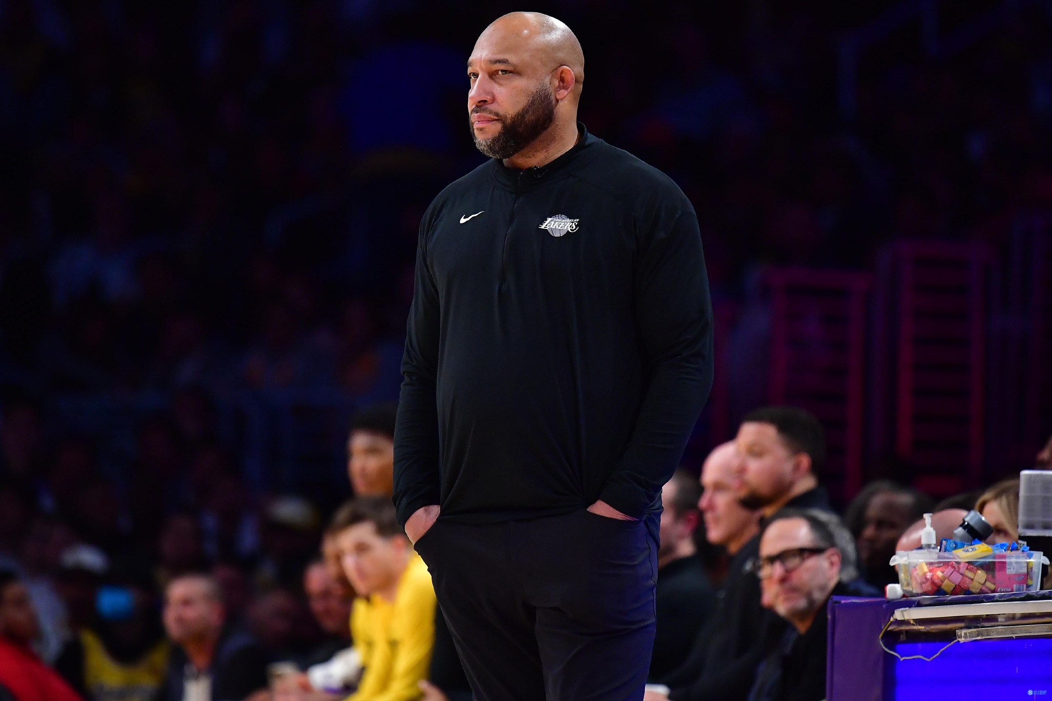 直播吧2月23日讯 湖人主帅哈姆当地时间周三在球队训练结束后接受了