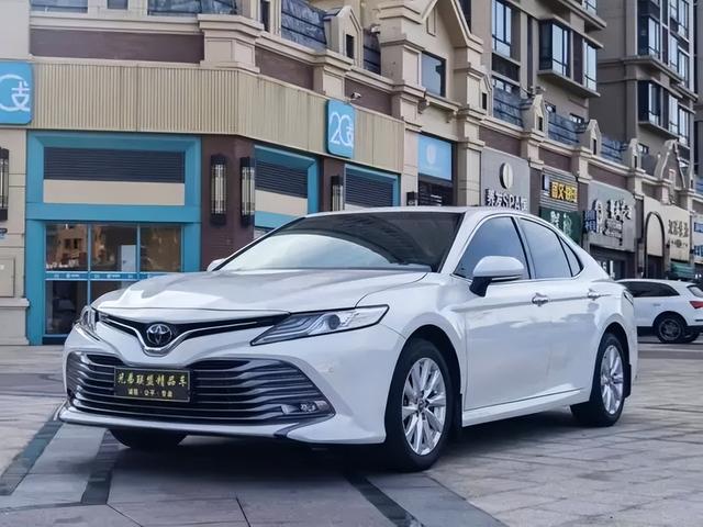 B级车别乱买 口碑排名小鹏P7五强 凯美瑞上榜