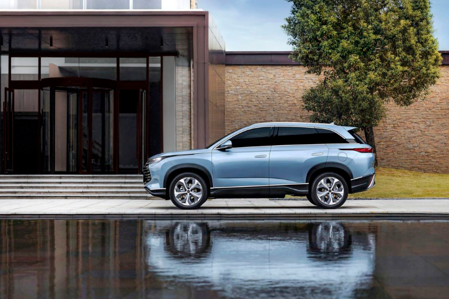 20万还看CR-V？省油+智能，这3款适合家用