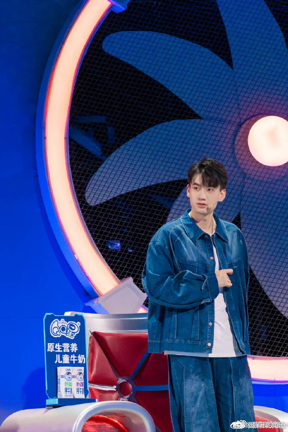 庞博用母亲来形容傅首尔,说这个形象对自己印象比较深!|庞博|傅首尔|母亲_新浪新闻
