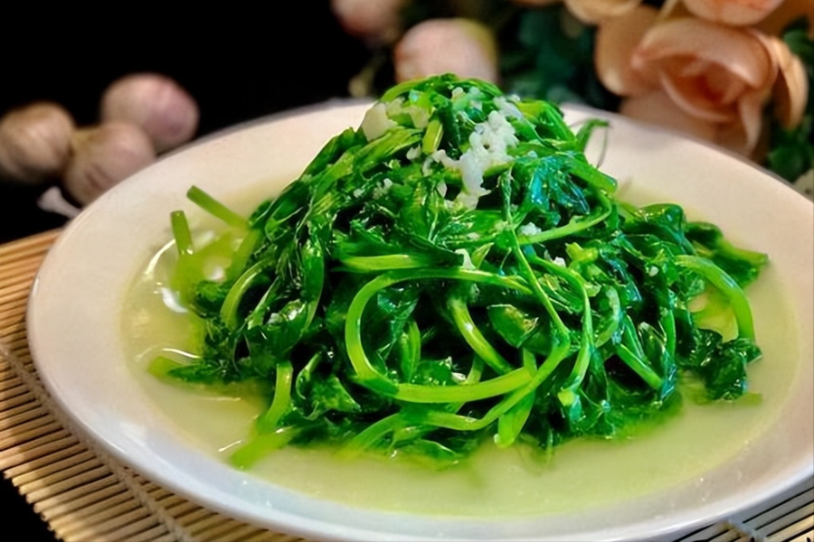春日美食:蒜蓉豌豆尖|豌豆尖|蒜蓉|豌豆苗_新浪新闻