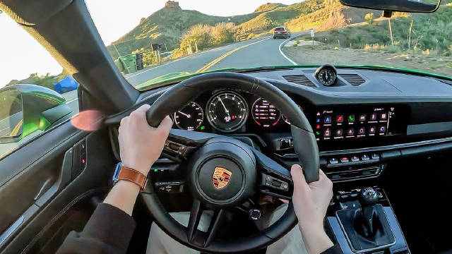 第一视角体验手动挡保时捷911 carrera t
