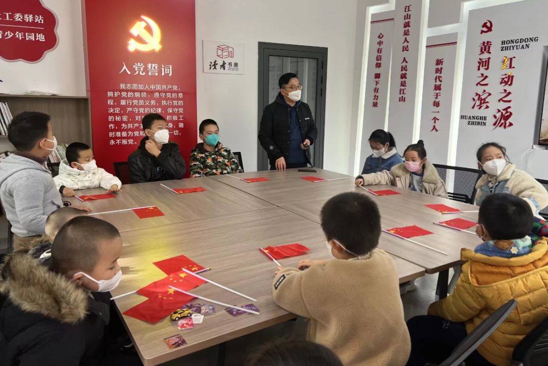 让社区既充满活力又安定有序,我市打造人人有责、人人尽责、人人享有的基层治理共同体_手机新浪网