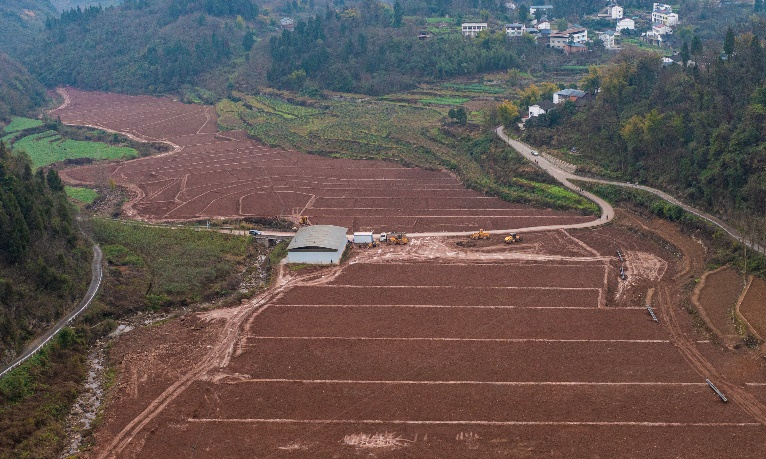 下沟村高标准农田整治现场.解小溪摄