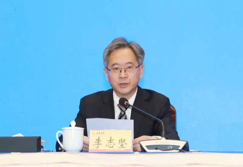 湖南省科技厅党组书记,厅长李志坚作科技创新工作报告