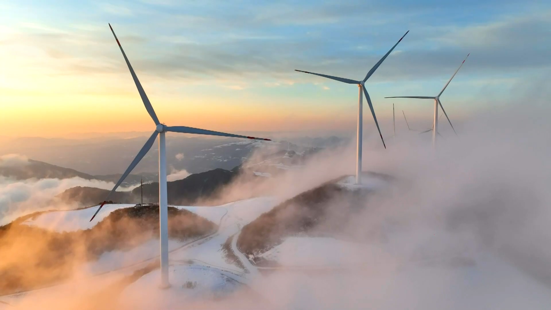 湖北宜昌云台荒风电场美如画