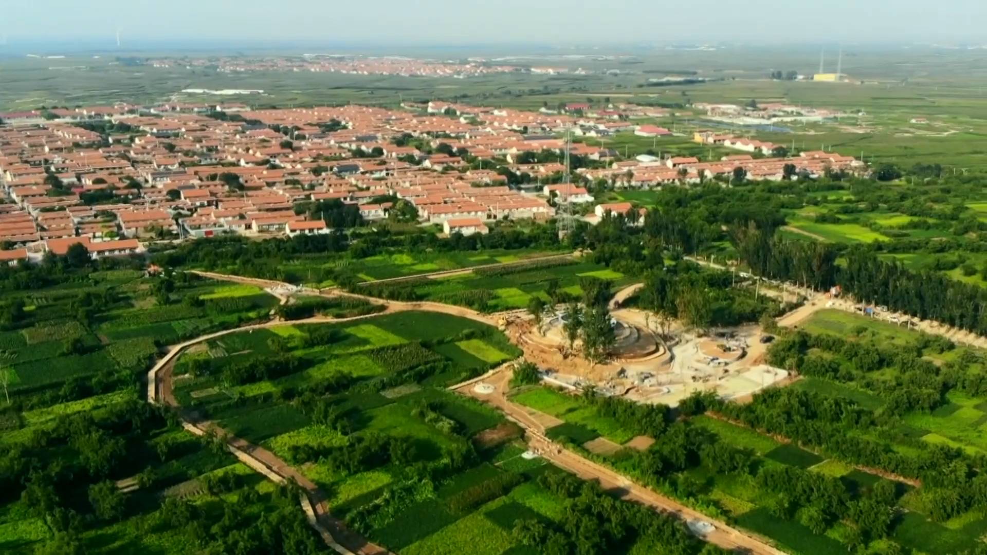 马骝山又名小山,位于河北省沧州市海兴县城东5公里,形成于第四纪晚期