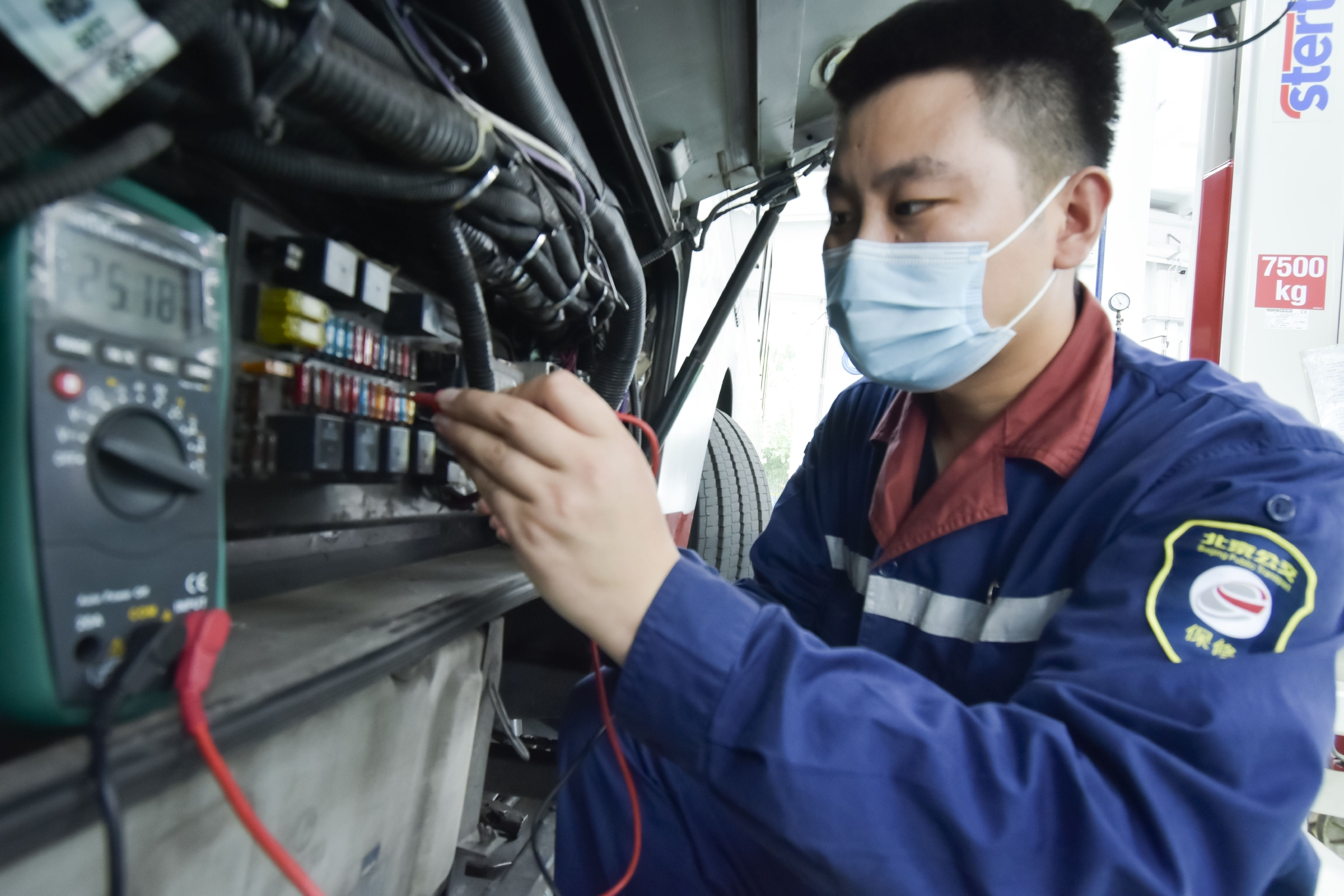 北京公交保修分公司"好医生"王杨:要敬业,更需精业