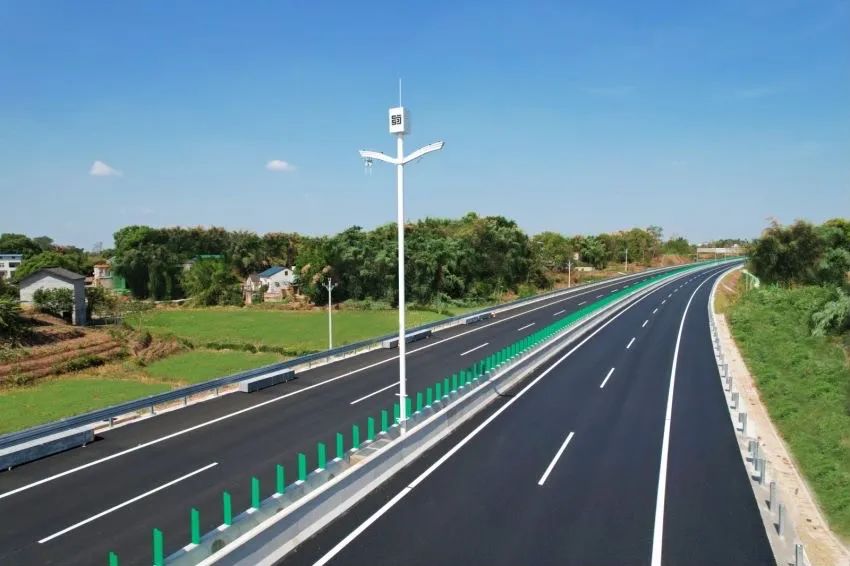 四川高速公路 资料图