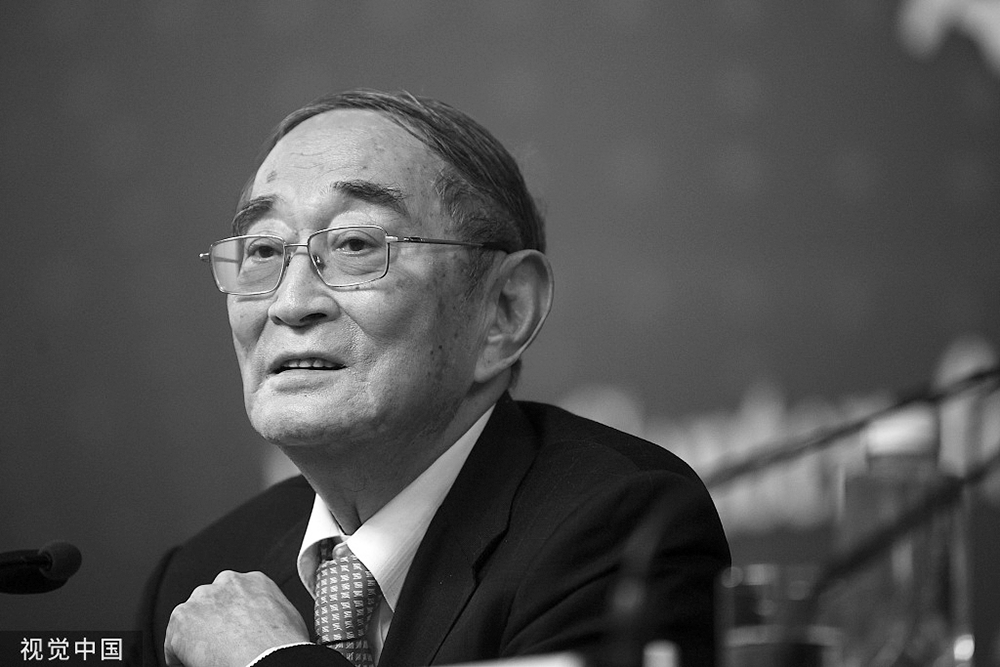 追思厉以宁教授,更需为民营经济鼓与呼