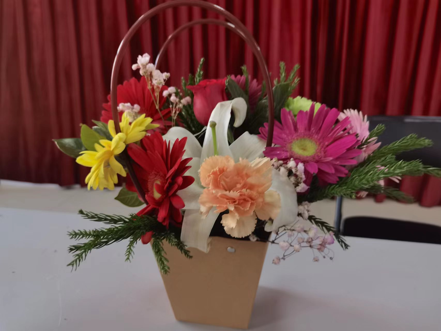 迎"三八"妇女节,苹果园街道海三社区举办艺术插花活动|插花|苹果园