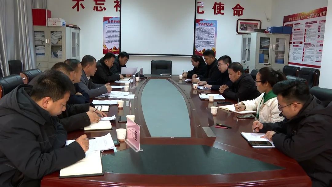 多省份党政“一把手”提要求 如何缓解群众焦虑情绪