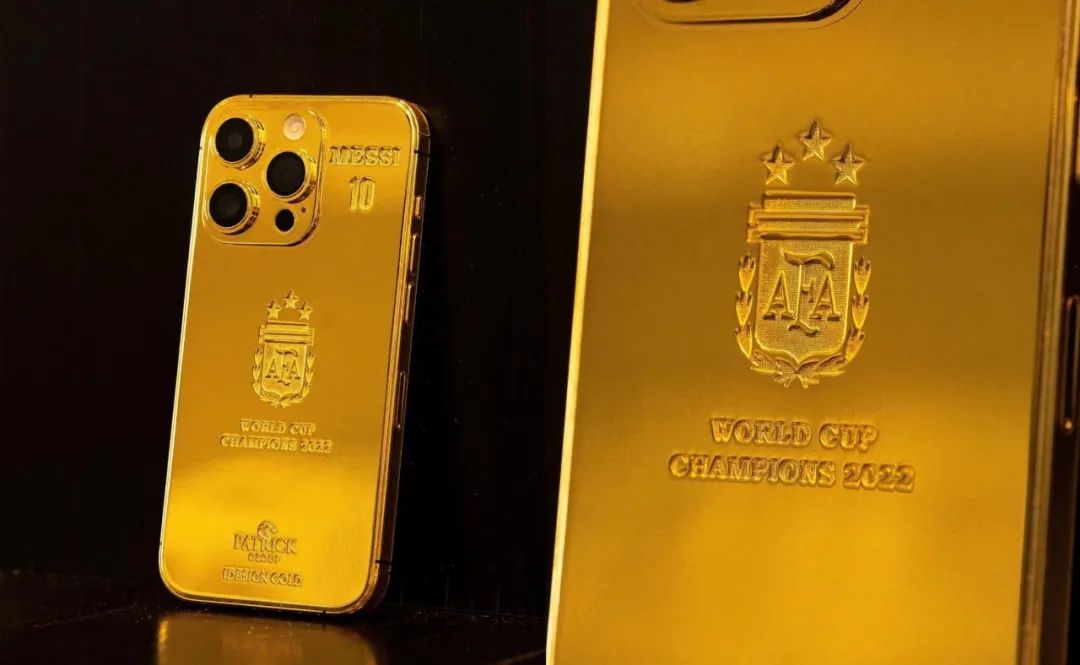 【业界】梅西花百万买手机送队友 35部24k黄金iphone14pro|莱昂内尔