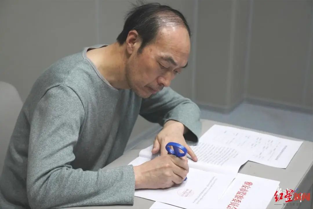 四川省名山中学原党委书记,校长 赵荣博