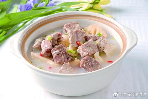 骨头汤补钙？|骨头汤|饮食|骨质疏松_新浪新闻
