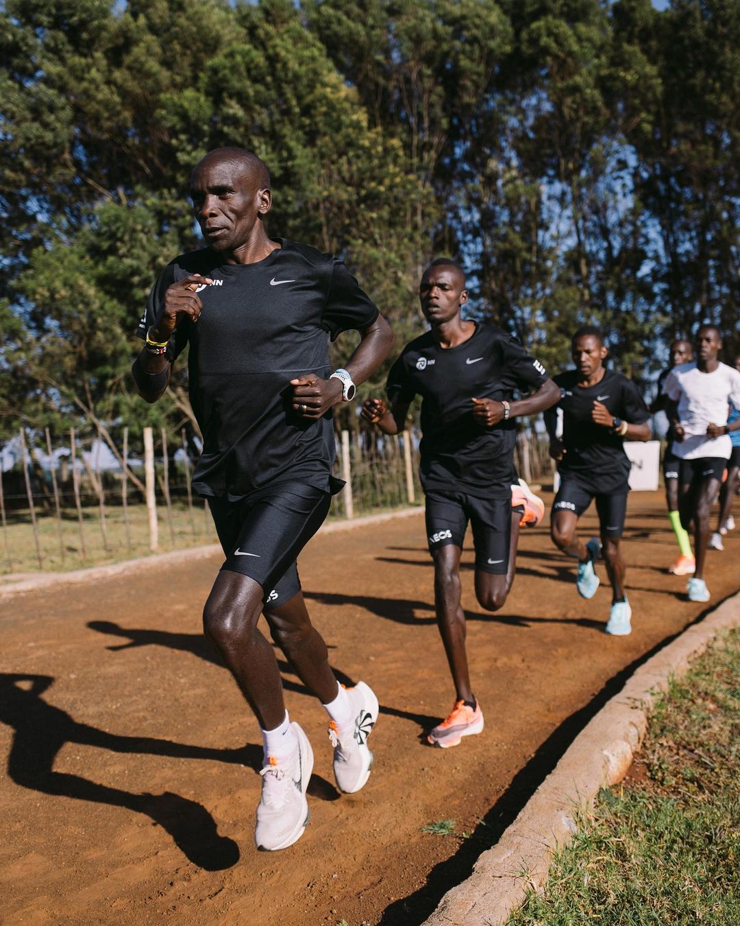 基普乔格这样训练,大众跑者从中能不能有收获__财经头条