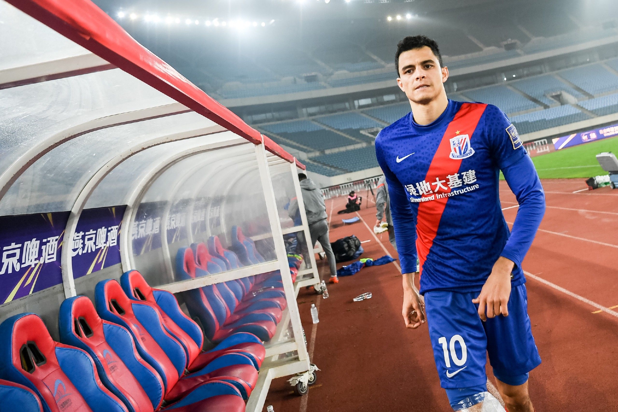 莫雷诺是申花队的旗帜.