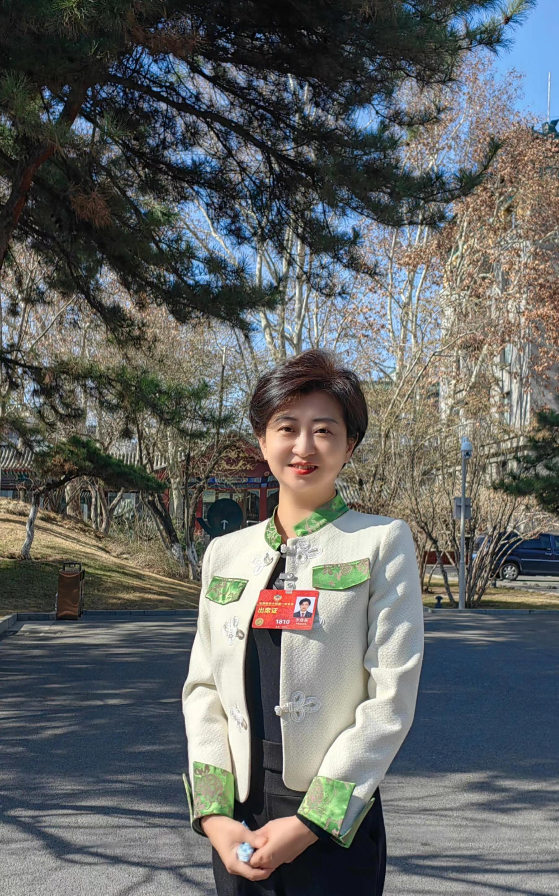 全国政协委员李迎新促进青年就业立法呵护少年儿童心理健康