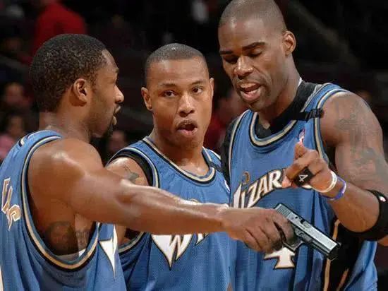 官宣离队！道歉禁赛！他彻底凉凉了！休闲区蓝鸢梦想 - Www.slyday.coM