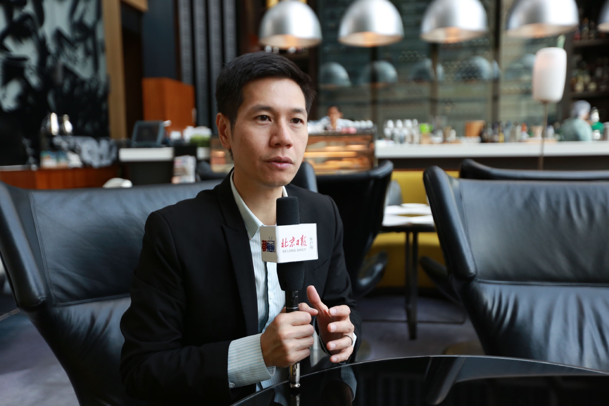 香江来信丨最“潮”委员吴杰庄：拥抱内地，香港创科和青年发展皆可期__财经头条