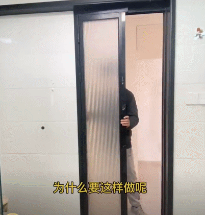 厨房别再装推拉门!如今流行这种“PD门”,美观省空间,实用性强