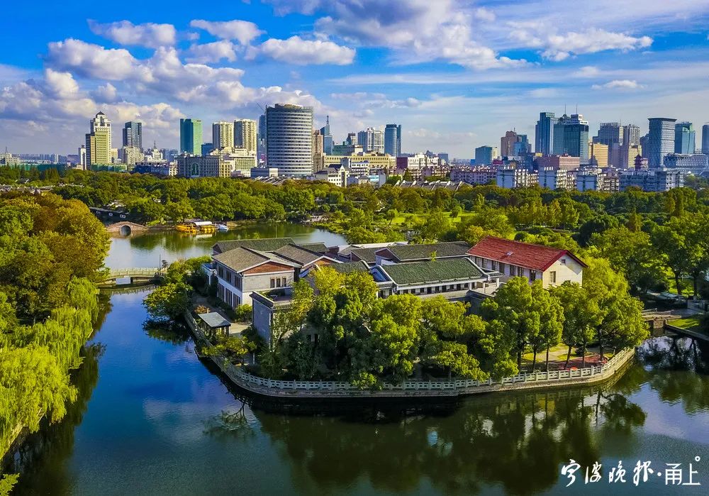 俯瞰宁波(记者 刘波/摄)